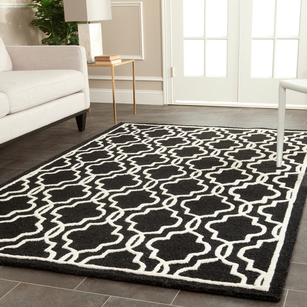 Safavieh Handmade Cambridge Moroccan Abstract Black Wool Rug (9' x 12')