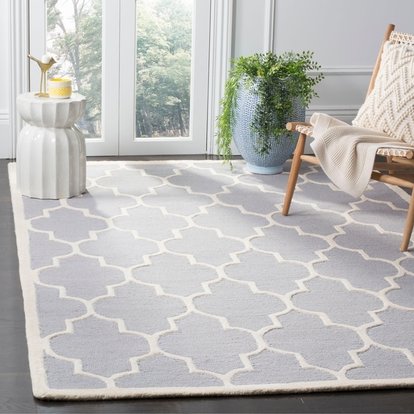 Safavieh Handmade Moroccan Cambridge Trellis-pattern Silver Wool Rug - 9' x 12'
