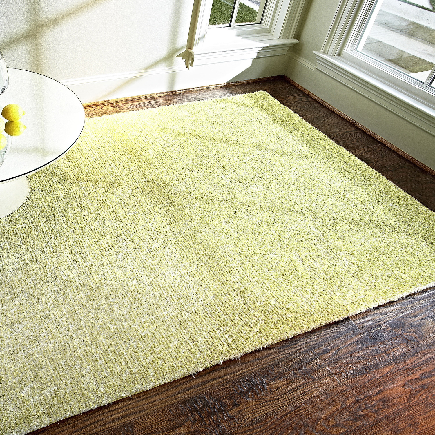 Hand tufted Elle Citron Shag Rug (36 X 56)