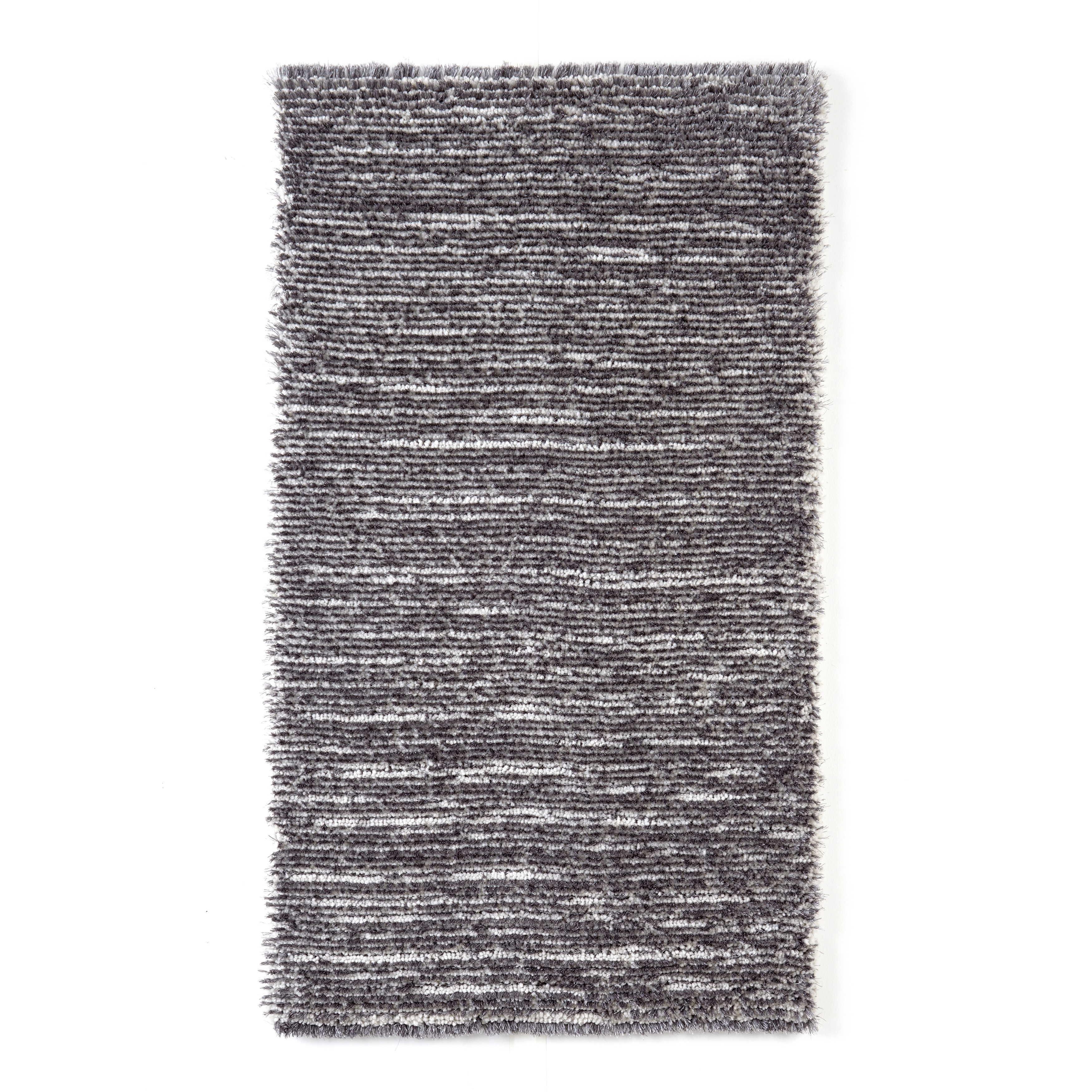 Hand tufted Elle Steel Shag Rug (23 X 39)