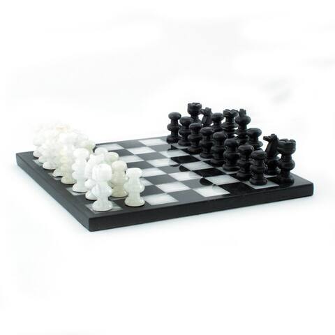 Handmade Onyx and Marble Chess Set (Mexico)