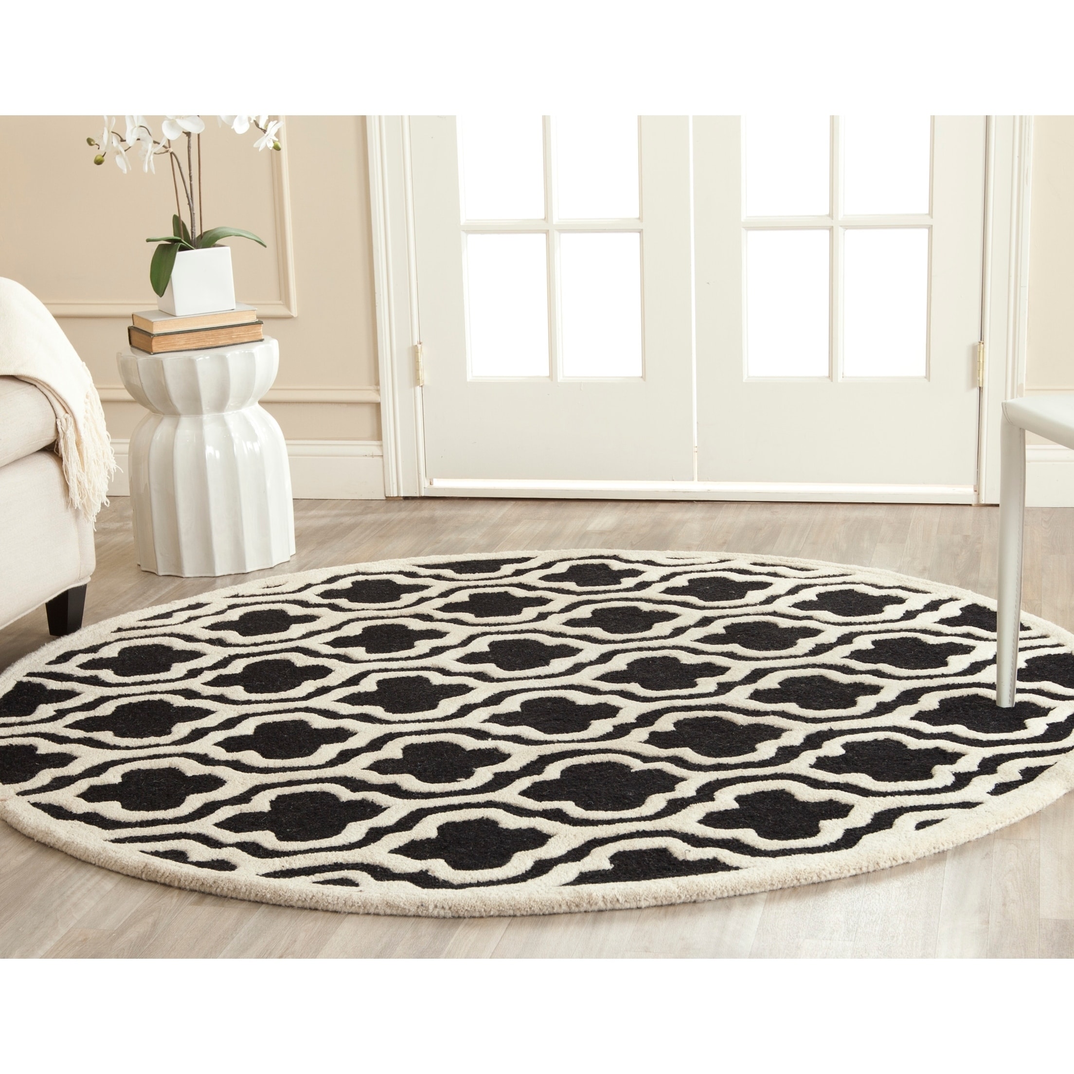 Safavieh Handmade Cambridge Moroccan Black Wool Geometric Rug