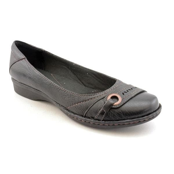 Clarks Women's 'Recent Dutchess' Leather Dress Shoes - Wide (Size 10 ...