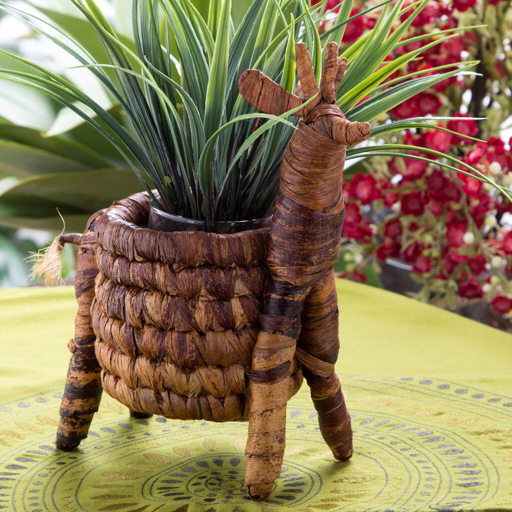 Handmade Giraffe Banana Fiber Plant Stand (Kenya)