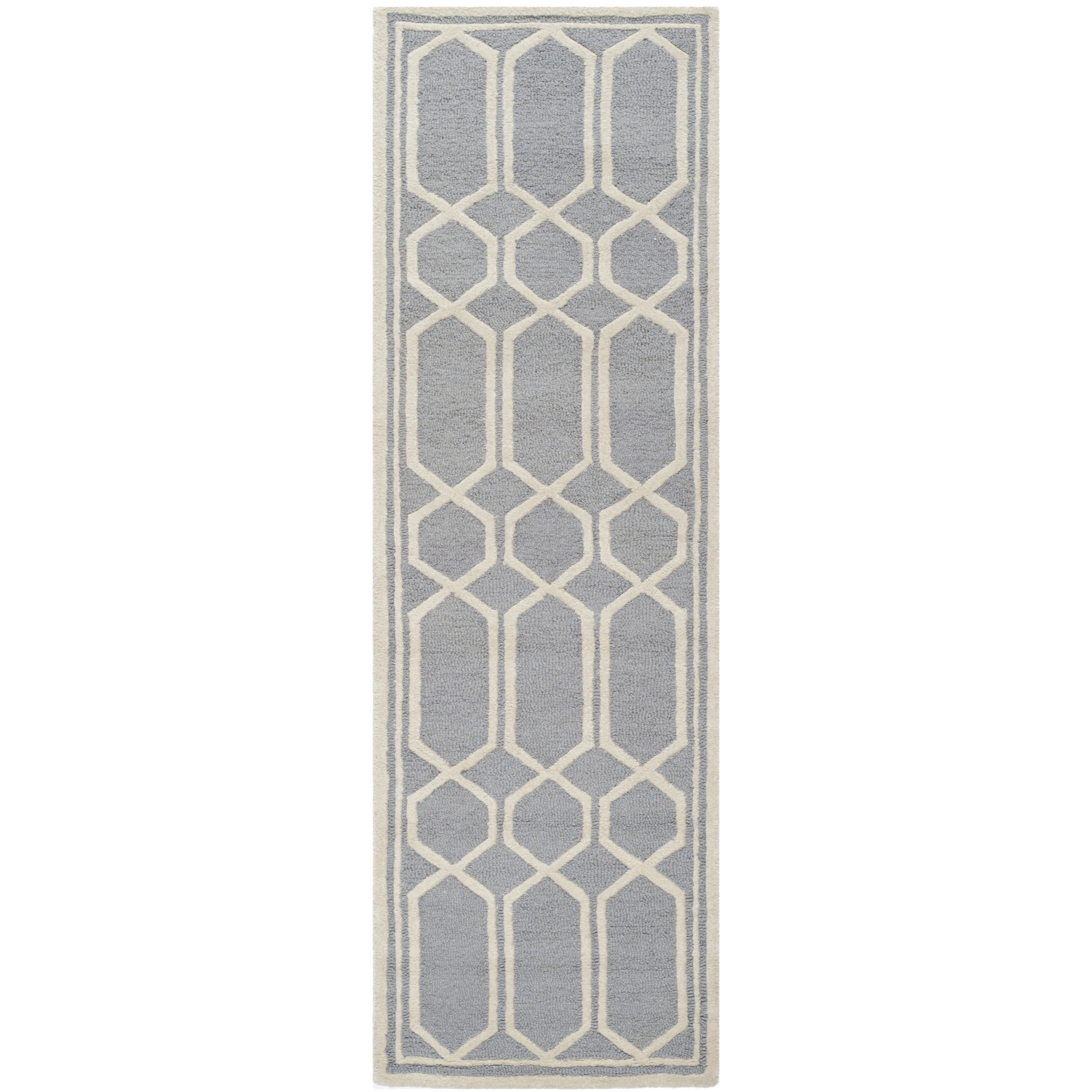 Safavieh Handmade Cambridge Moroccan Silver Tufted Wool Rug (26 X 8)