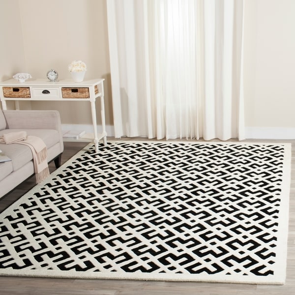 Safavieh Handmade Moroccan Black Wool Area Rug - 8' x 10'