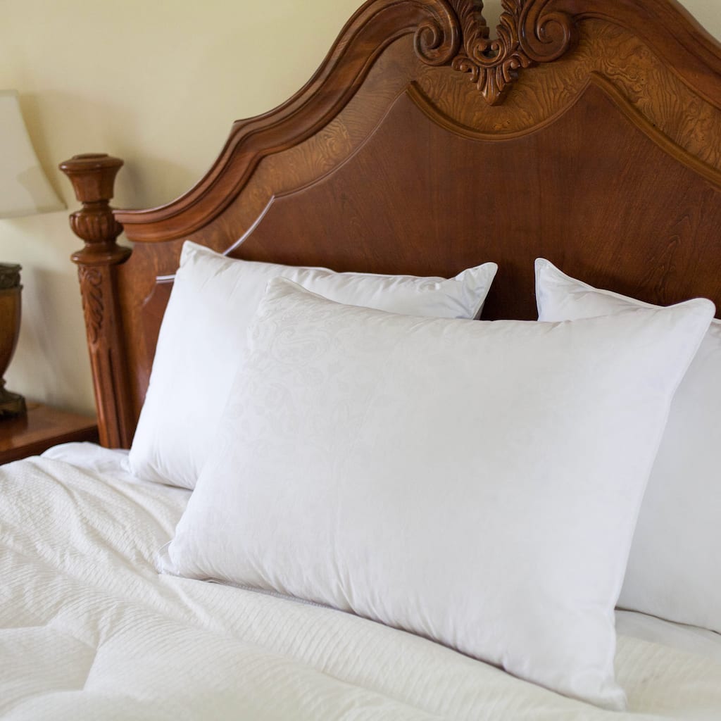 500 Thread Count 700 Fill Power Down Pillow - White