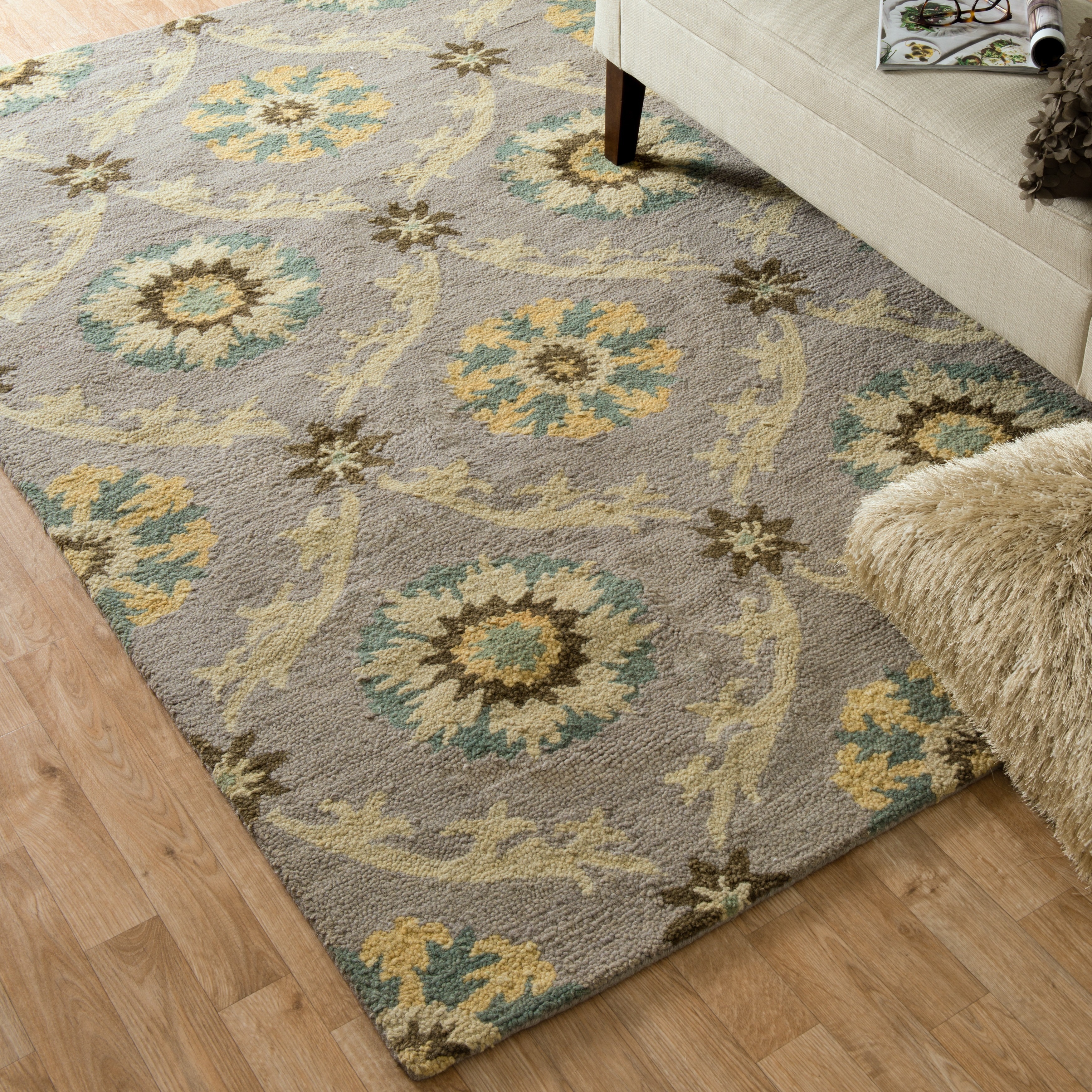 Hand tufted Tessa Light Grey Wool Rug (36 X 56)