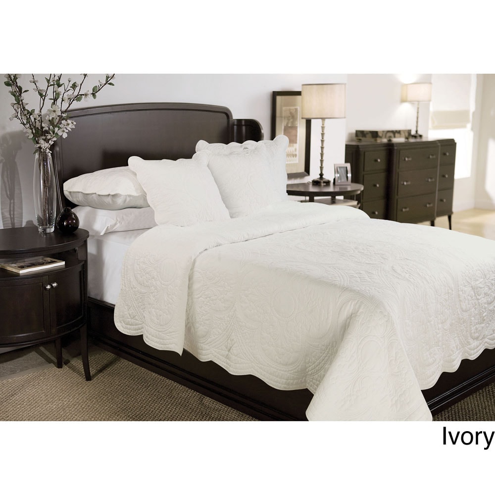 Ivy Hill Brisbane 3 piece Quilt Set Ivory Size Full  Queen