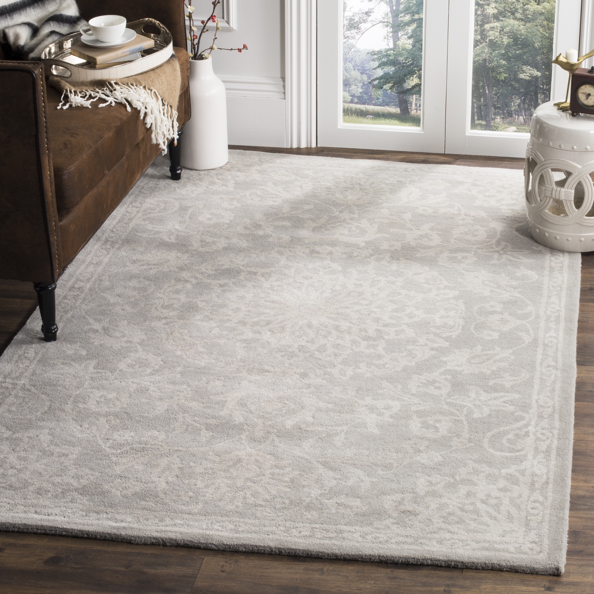 Safavieh Handmade Bella Grey/ Silver Wool Rug (4 X 6)