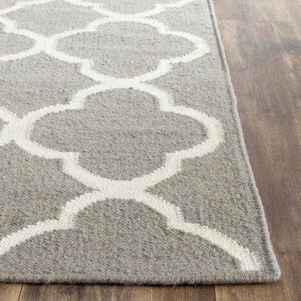 Safavieh Hand-woven Moroccan Reversible Dhurrie Grey Wool Rug - 8' x 10'