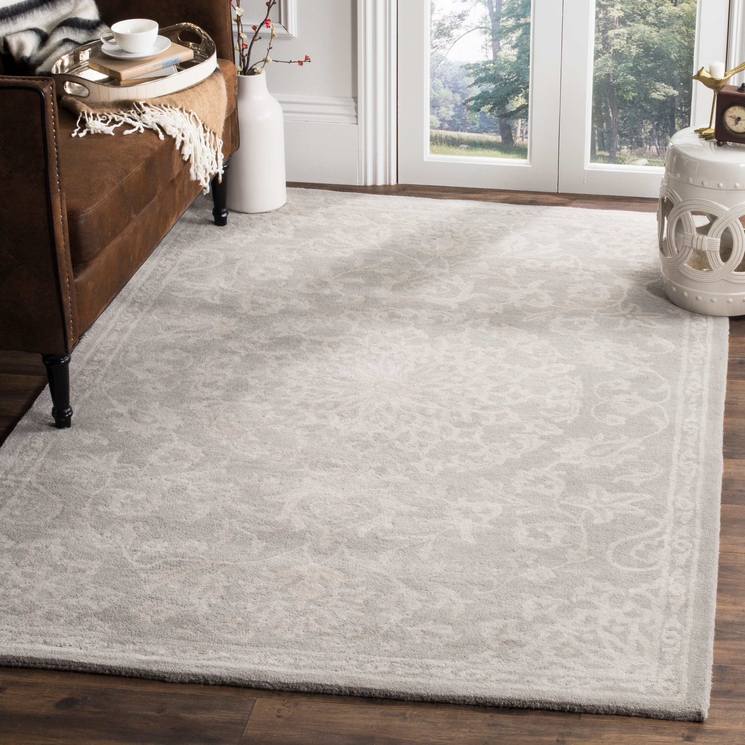 Safavieh Handmade Bella Grey/ Silver Wool Rug (6 X 9)