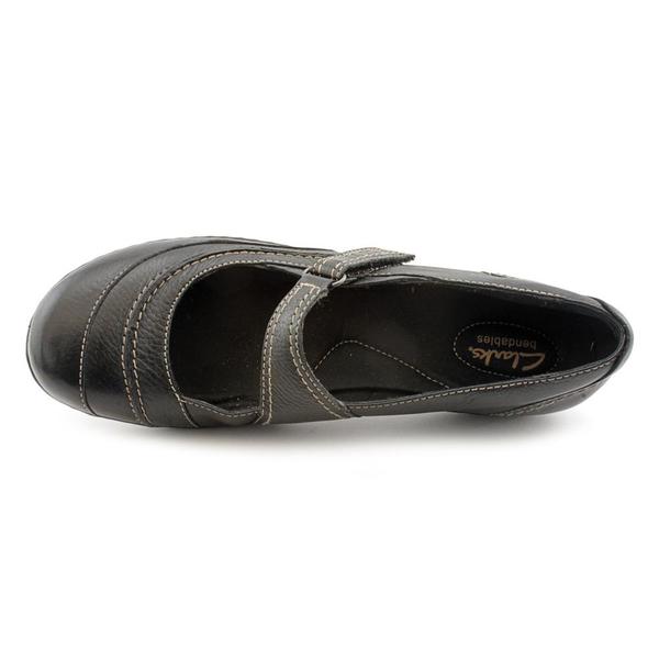 clarks womens narrow shoes