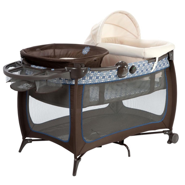 Safety 1st Prelude Stages with Bassinet Playard in Barcelona