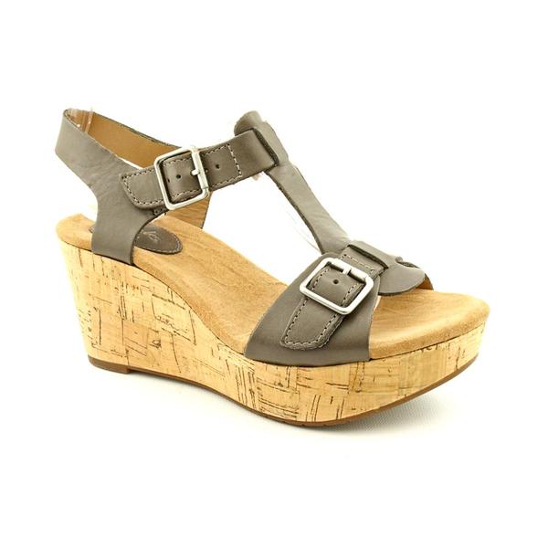 clarks caslynn paula