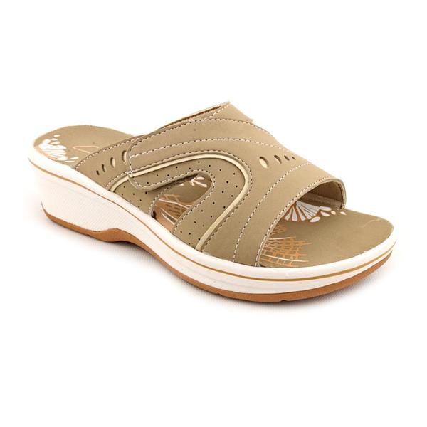 Clarks Women's 'Daisy Sprout' Synthetic Sandals (Size 5 ) Clarks Sandals