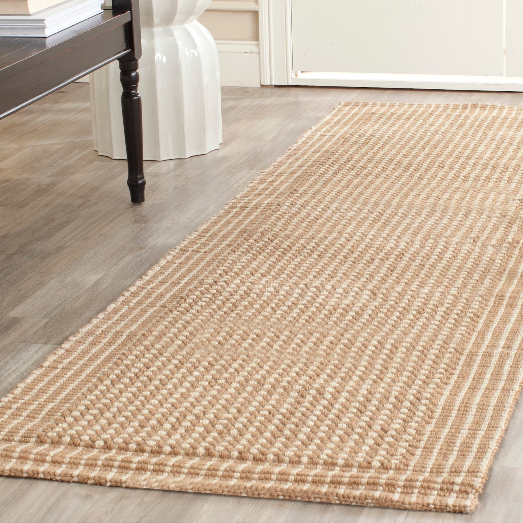 Handwoven Natural Fiber Loop Jute Beige Rug (2 6 X 12)