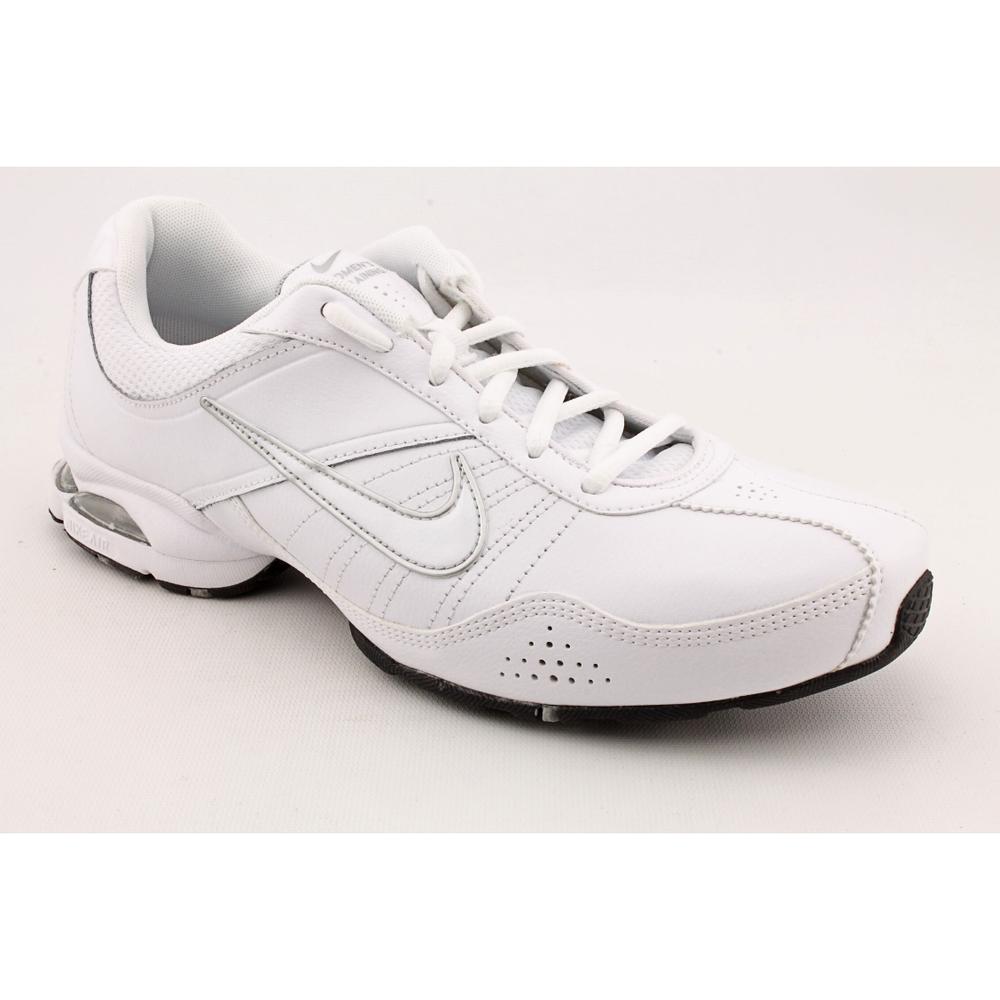 nike leather tennis shoes womens