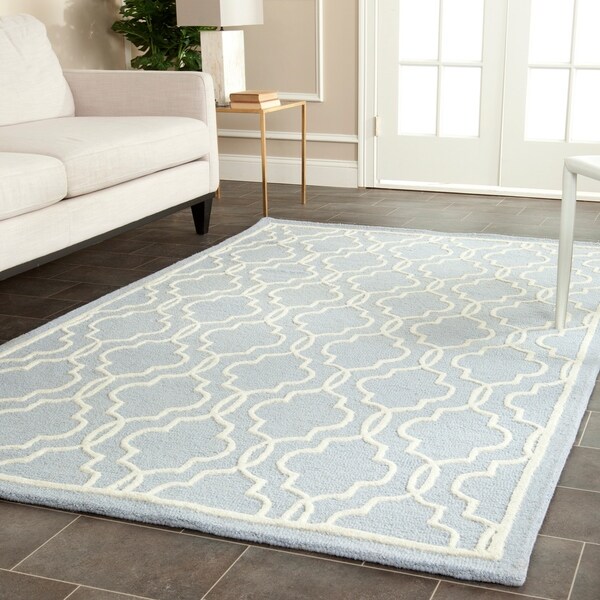 Safavieh Handmade Moroccan Cambridge Light Blue/ Ivory Wool Rug - 10' x 14'