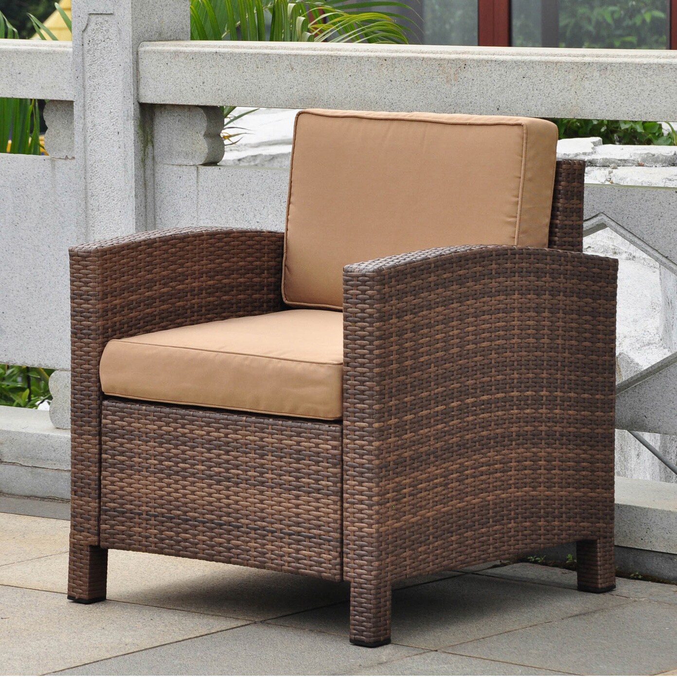 International Caravan Barcelona Aluminum/Resin Chair w/Cushions International Caravan Barcelona Aluminum/Resin Chair w/Cushions