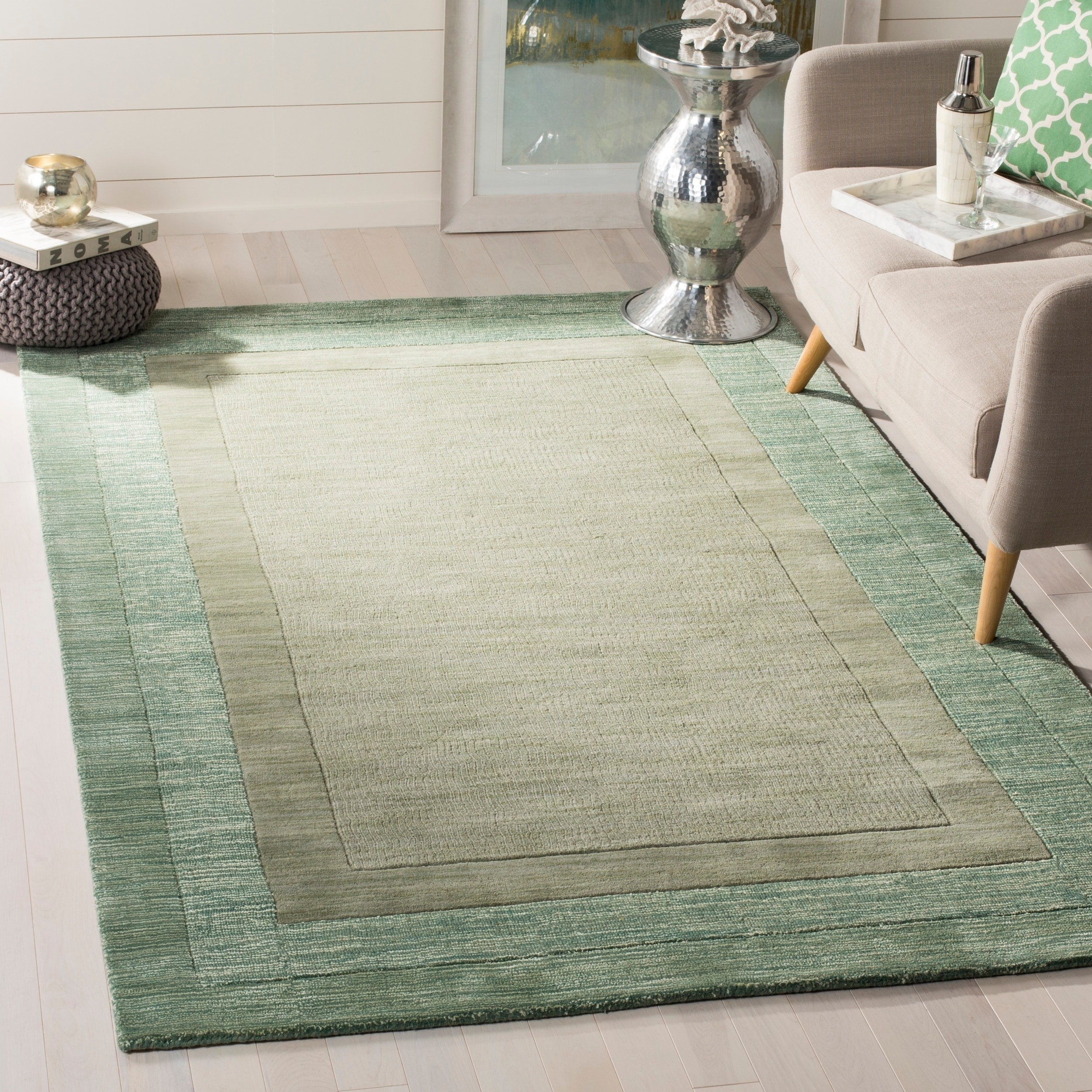 Safavieh Hand made Impressions Green/ Beige Wool Rug (76 X 96)