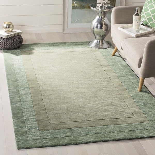 Safavieh Handmade Impressions Modern Beige/ Green New Zealand Wool Rug (7'6 x 9'6)