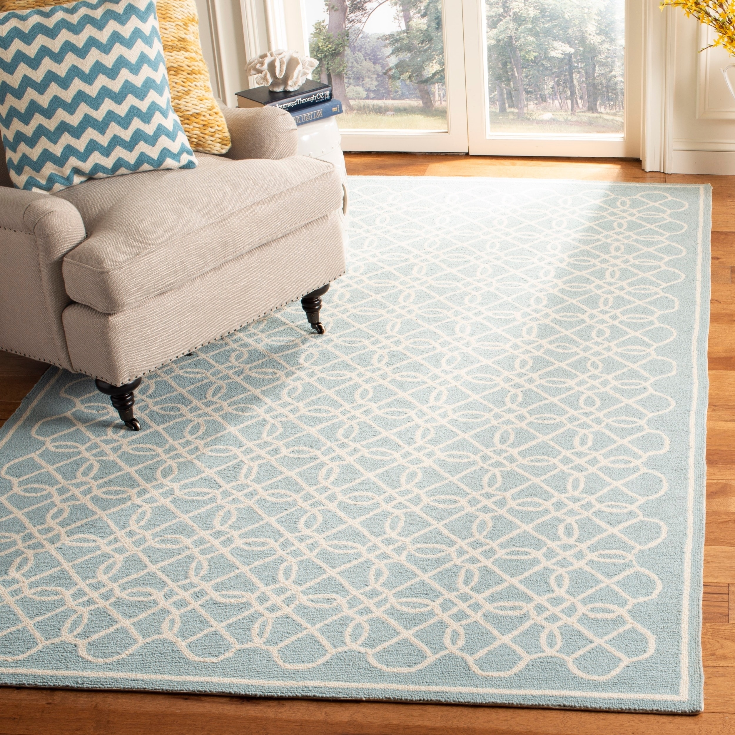 Safavieh Hand made Chelsea Blue/ Ivory Wool Rug (39 X 59)