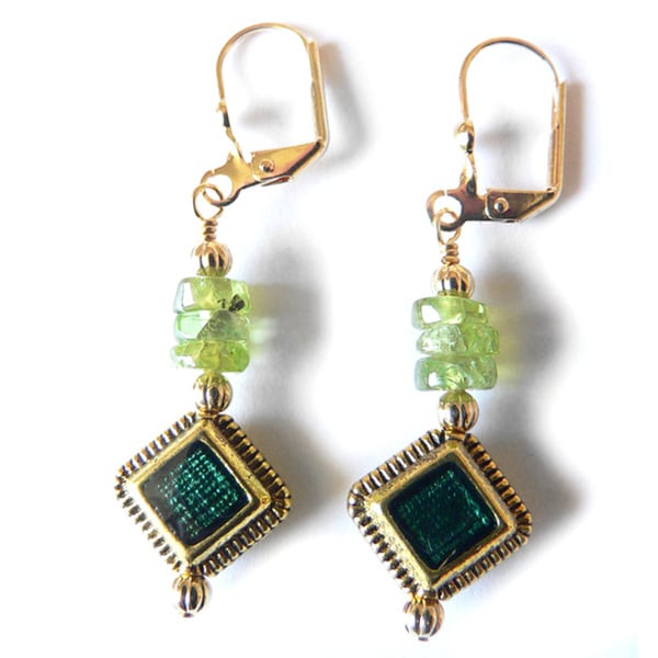 'Savannah' Peridot Dangle Earrings Earrings