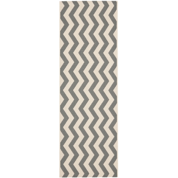Shop Safavieh Courtyard ZigZag Grey/ Beige Indoor/ Outdoor Rug 2'3 x