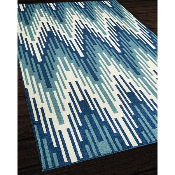 Indoor/Outdoor Blue Ikat Rug (53 x 76)