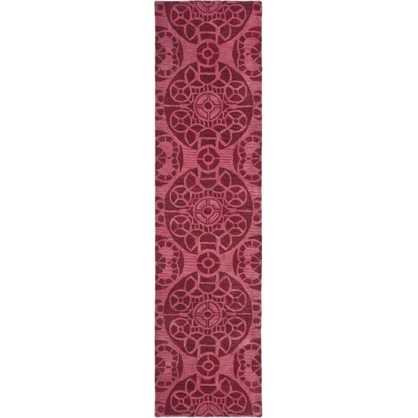 Safavieh Handmade Wyndham Red Wool Rug (2'3 x 7')