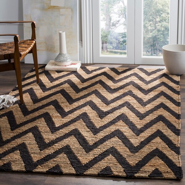 Safavieh Hand-knotted Organic Black/ Natural Wool Rug - 8' x 10'
