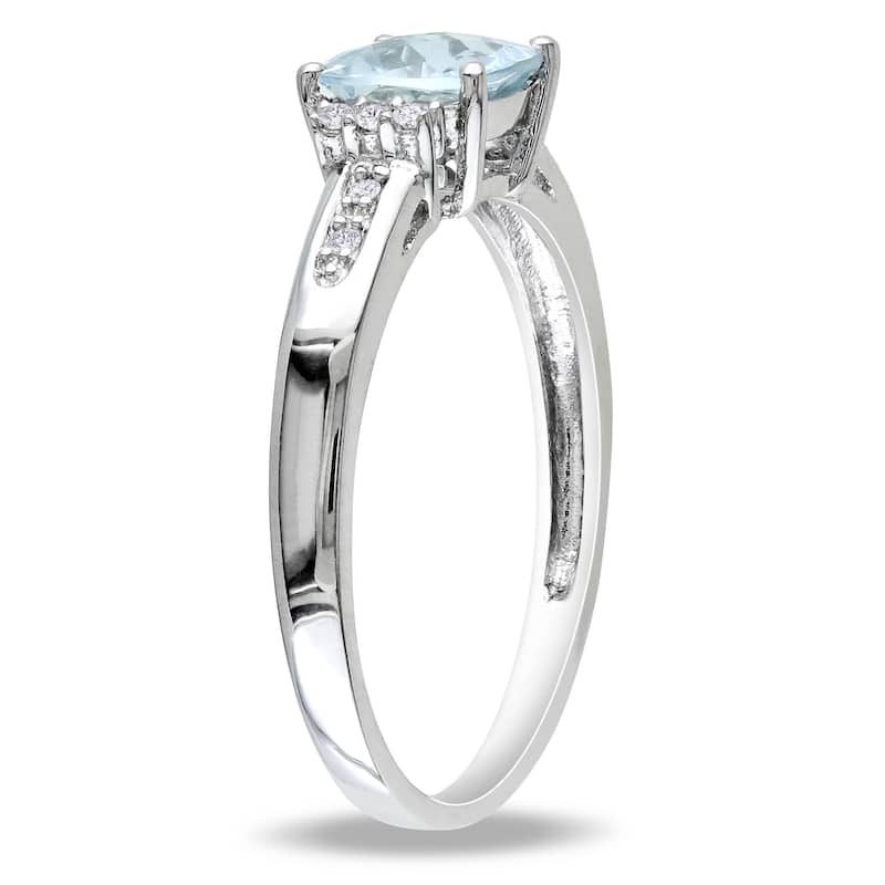 Miadora Sterling Silver Aquamarine and Diamond Ring