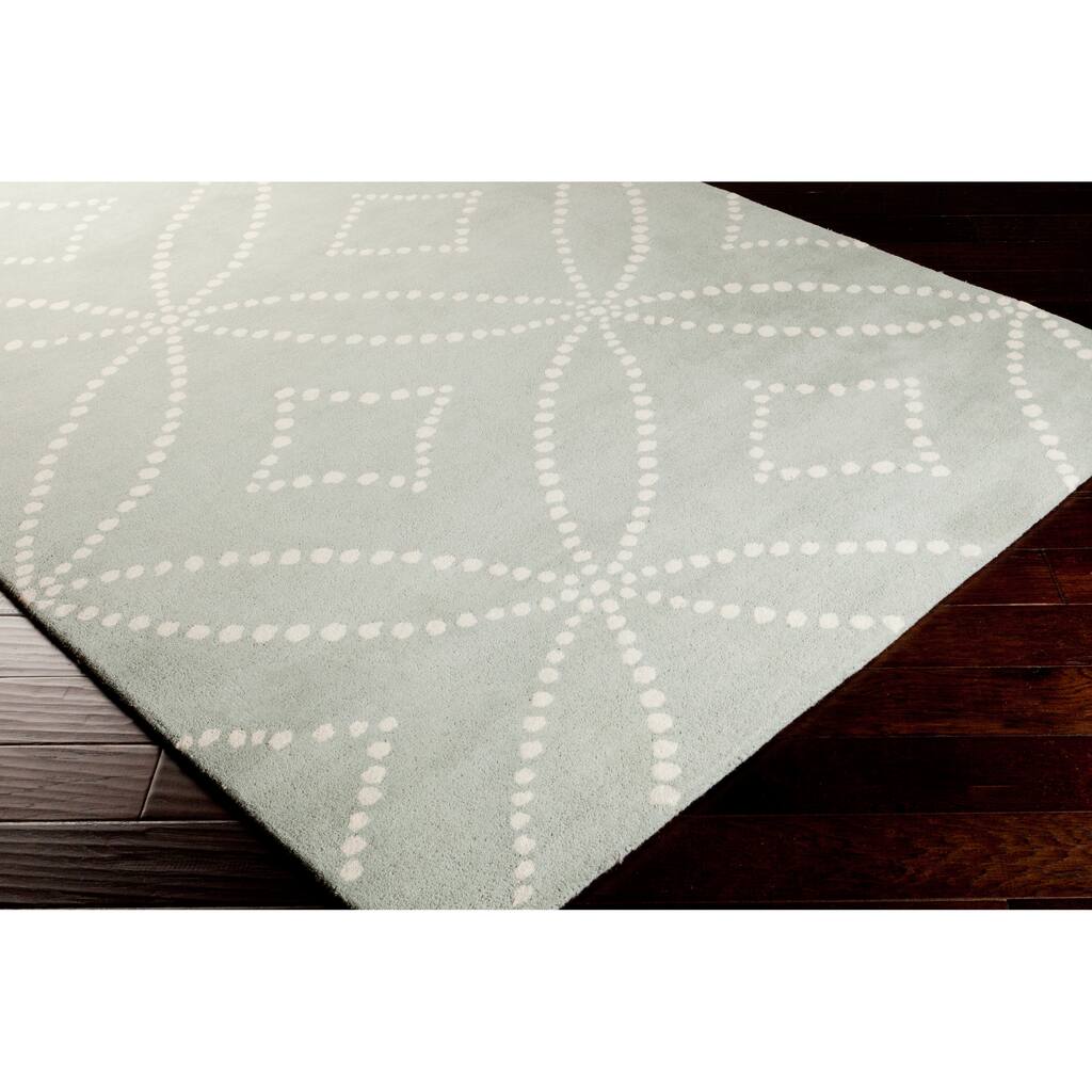 Hand-tufted Grey Area Rug - 8' x 10'