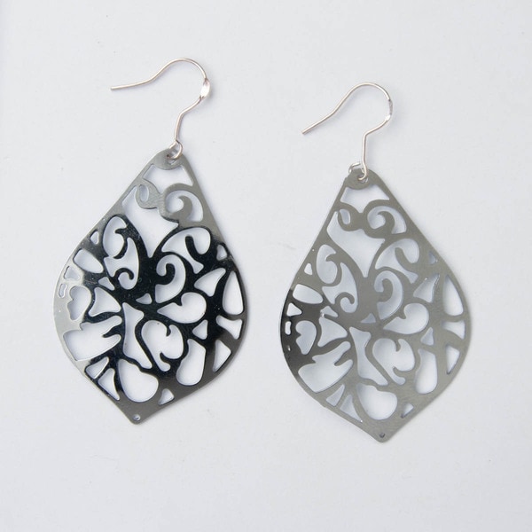 Light weight Silver Teardrop Earrings (China) Earrings