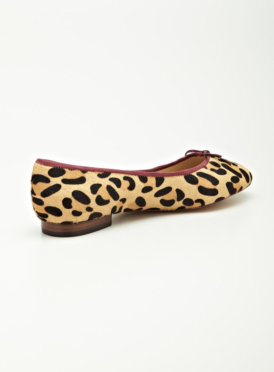 Pour La Victoire Licia Flat Ballet