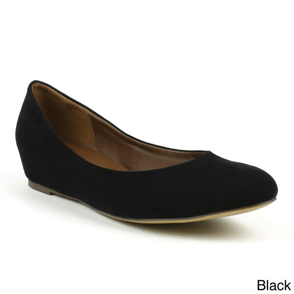 Shop Mark & Maddux Women's 'Mirage01' Hiddenwedge Flats Free