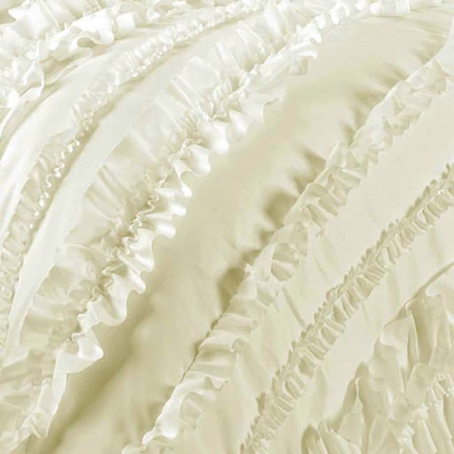 Gracewood Hollow Quist Ruffle Comforter Set
