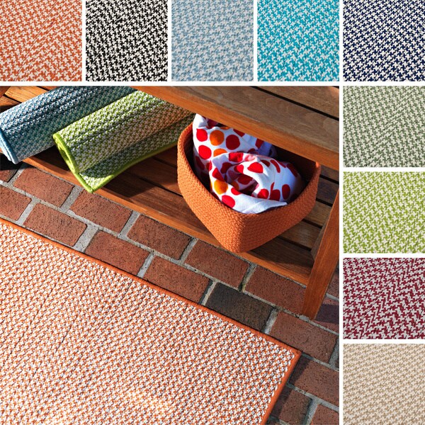 Crisscross Indoor/ Outdoor Area Rug (2' x 3') - 2' x 3'