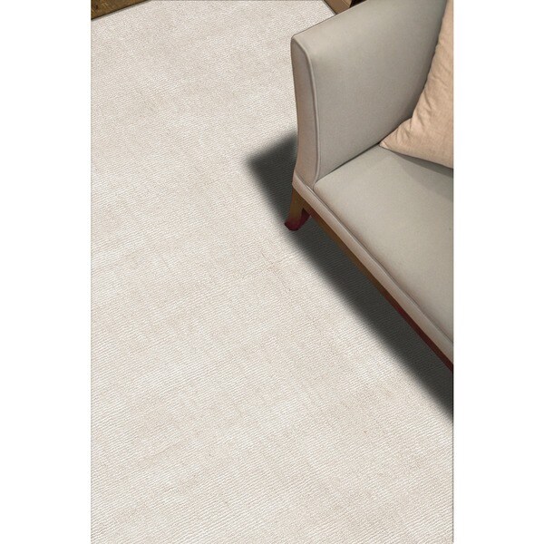 Handloomed Solid Pattern Ivory Rug (9' x 13') 15510847 Overstock
