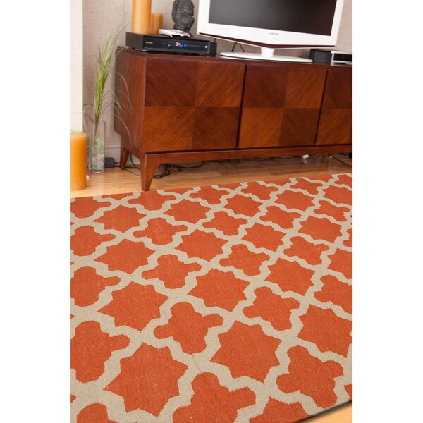 Handmade Flat Weave Geometric Pattern Red/ Orange Rug (9 x 12