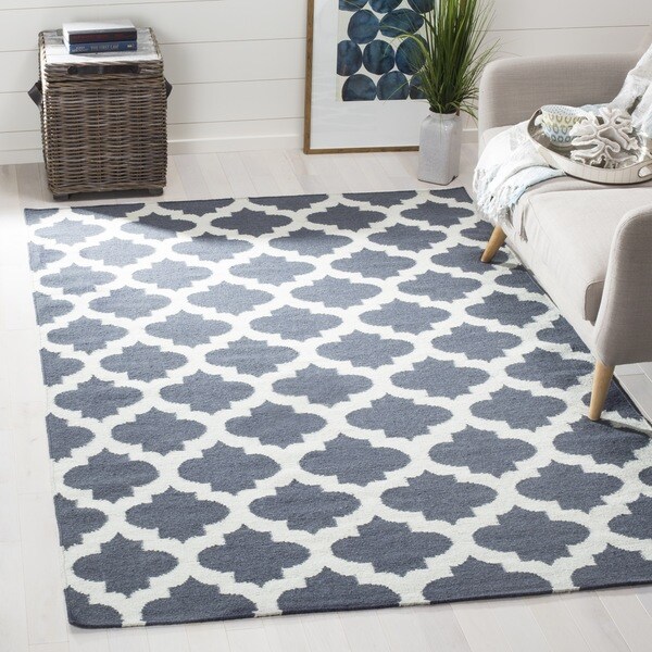 Safavieh Hand-woven Moroccan Reversible Dhurrie Blue Wool Rug - 9' x 12'
