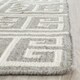 Safavieh Handmade Flatweave Dhurries Renae Modern Wool Rug - Thumbnail 37