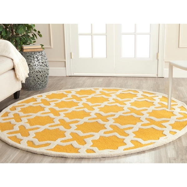 Safavieh Handmade Moroccan Cambridge Gold/ Ivory Wool Rug - 8' x 10'