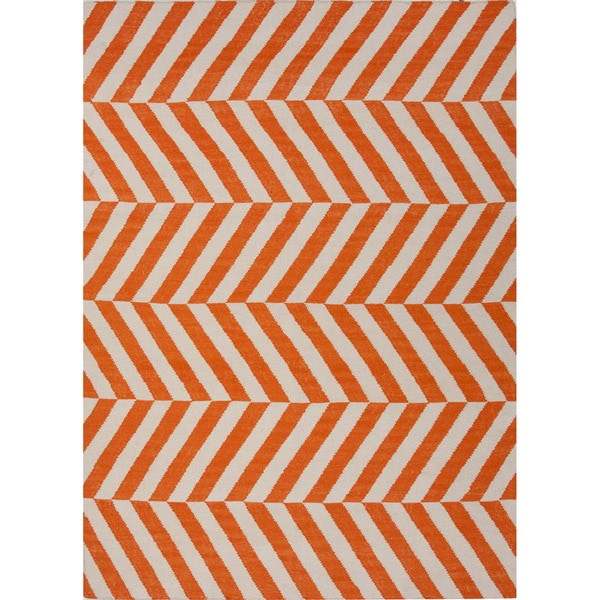 Handmade Chevrons Orange Area Rug - 5' x 8'