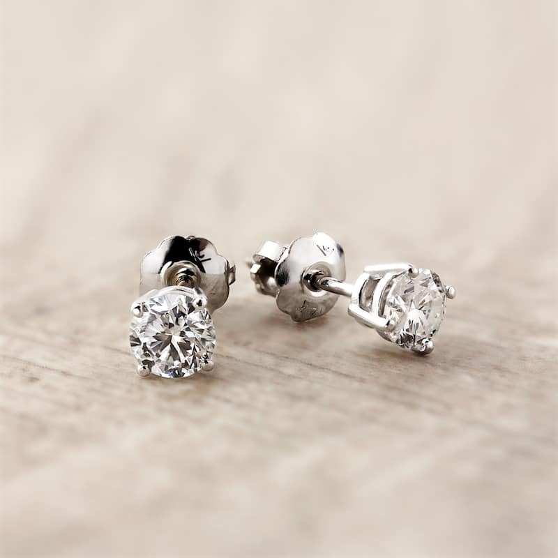 Auriya 1/4ct to 1ct TW Round Diamond Stud Earrings 14k White Gold