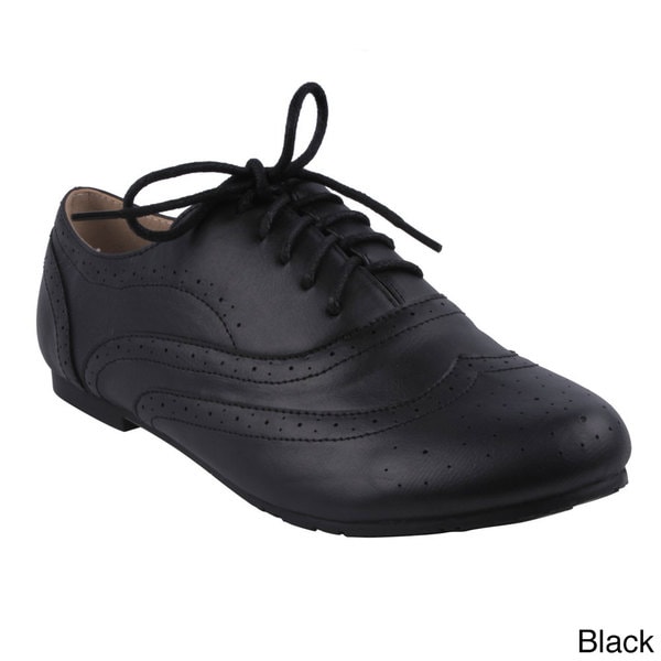 Shop Refresh Women's 'Nikki-01' Casual Oxford Shoes - Free Shipping On ...