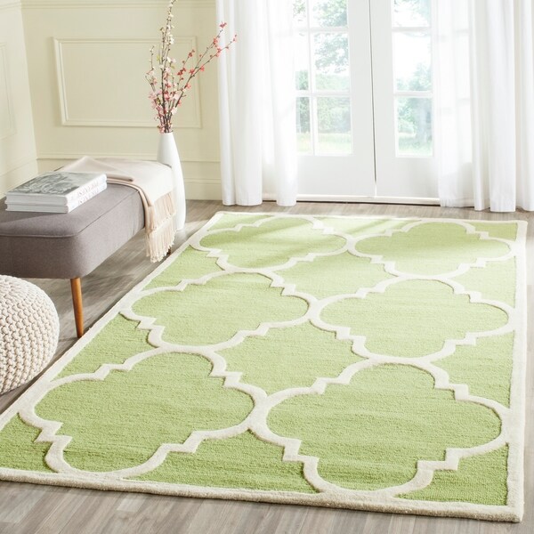 Safavieh Handmade Moroccan Cambridge Green/ Ivory Wool Rug - 8' x 10'