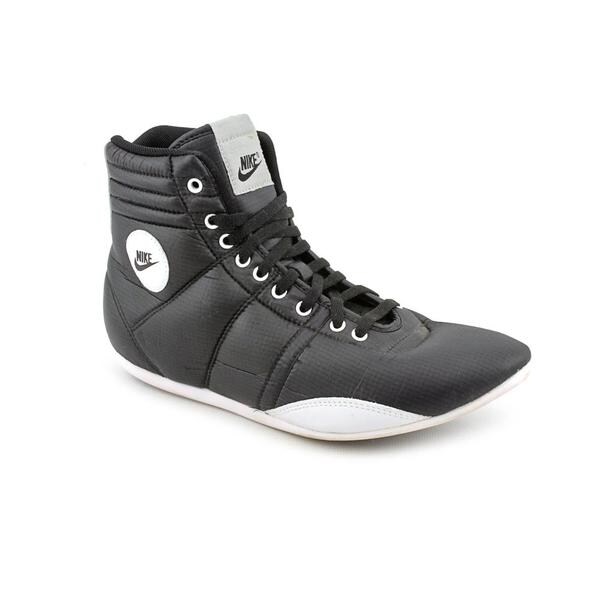 nike hijack mid womens trainers