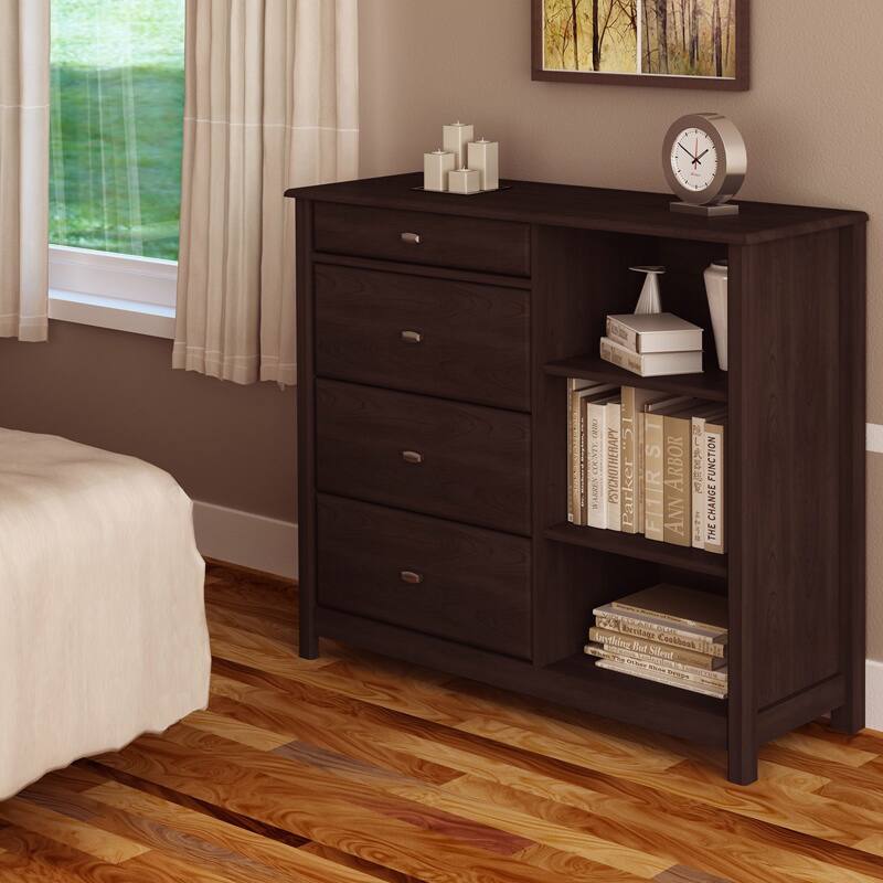 Altra Bachelor's Chest